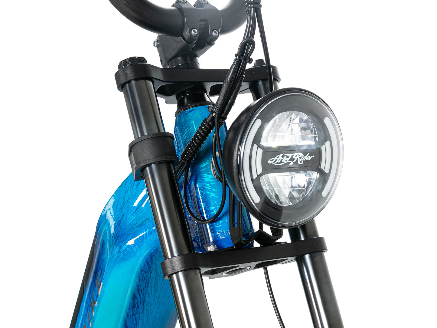 EVVOLT Åsen rund LED-frontlys Ari Rider-stil med fjæringsgaffel nærbilde