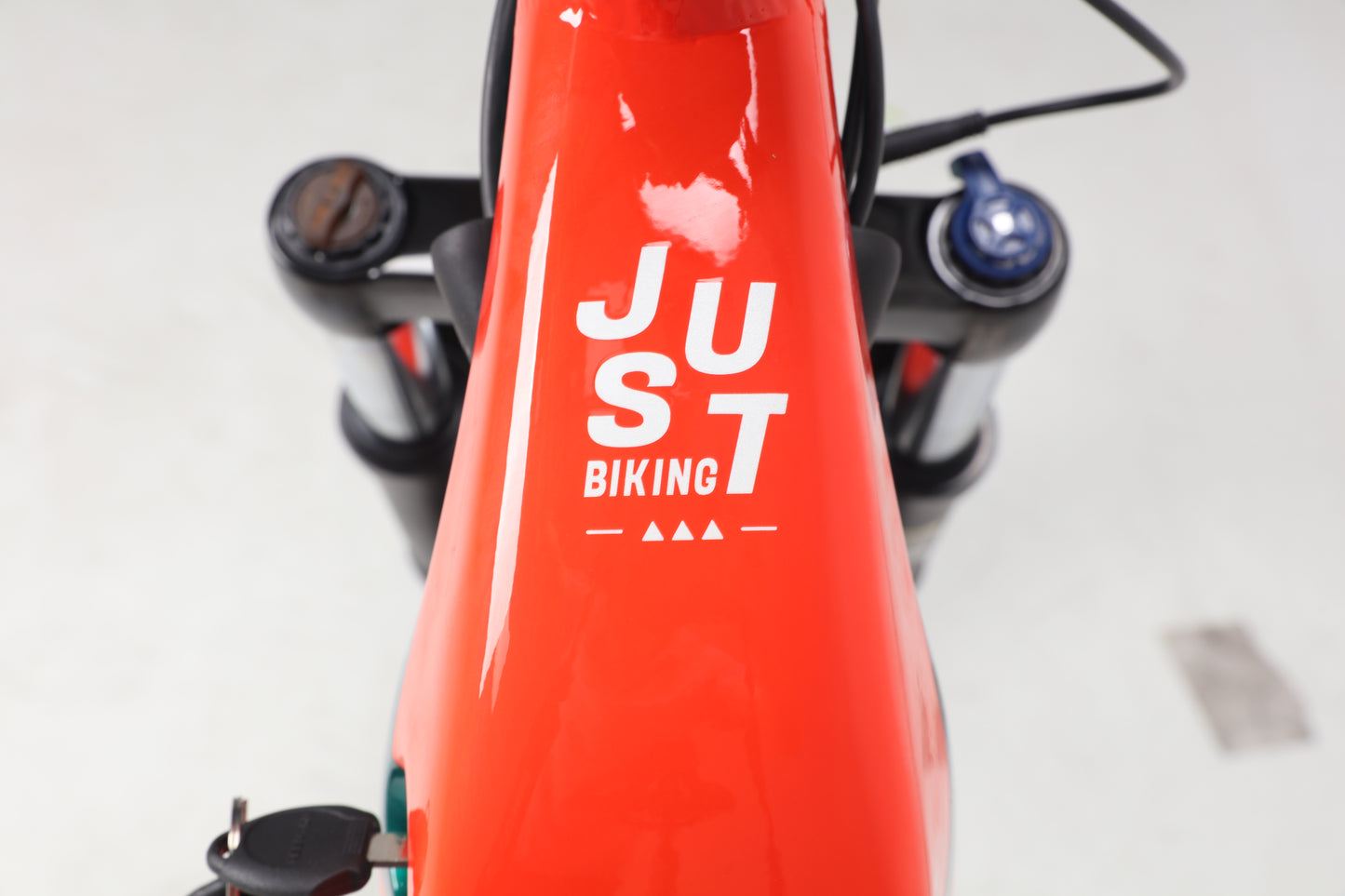 Evvolt Kyst Pro fargerik – ramme front detalj