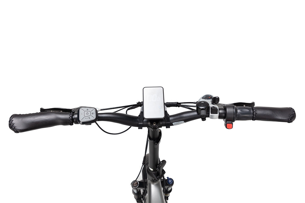 Evvolt Kyst elsykkel grå fatbike – skrå forfra hvit bakgrunn kopi