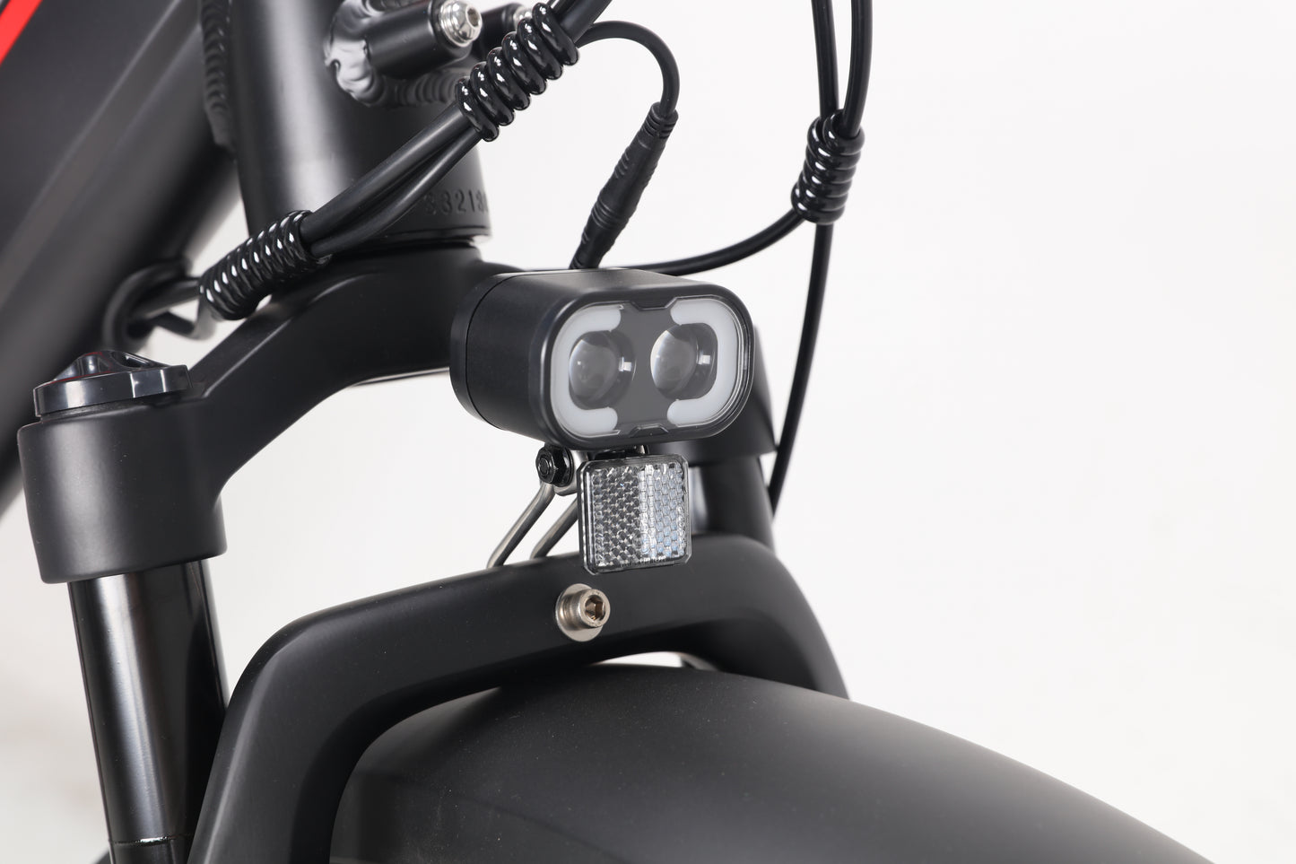 Evvolt Topp mattsvart – dobbelt LED frontlys detalj