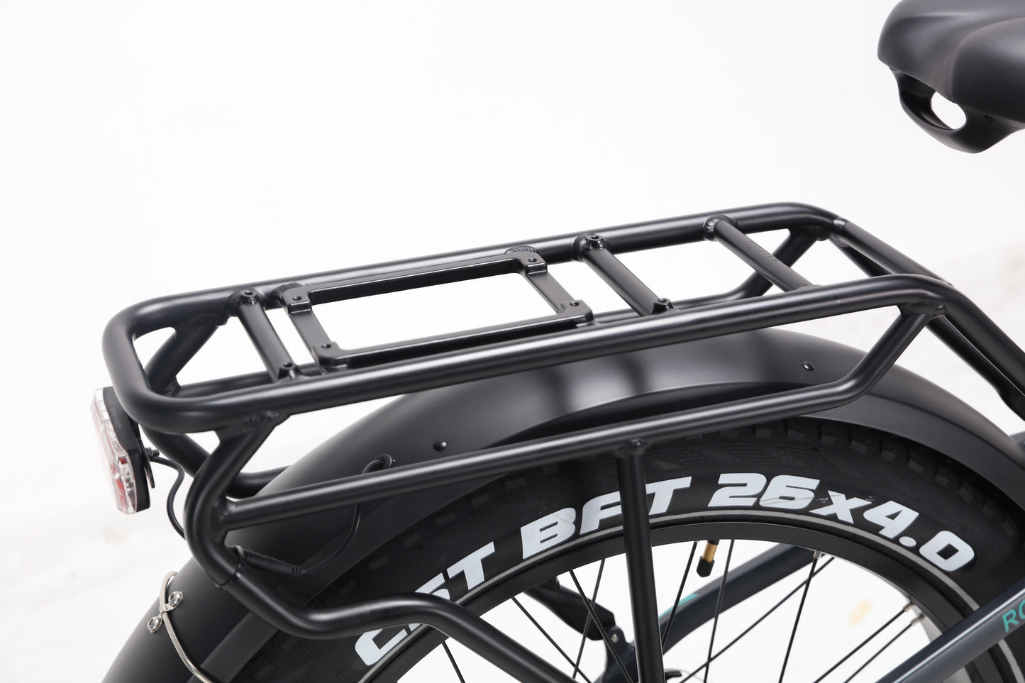 EVVOLT Topp Pro robust bagasjebrett over CST BFT 26x4.0 fatdekk bak