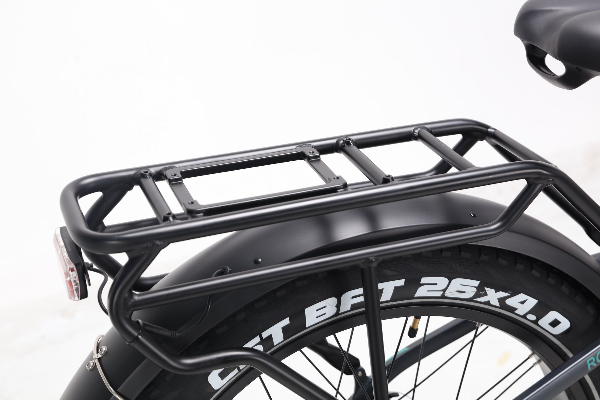 EVVOLT Topp Pro robust bagasjebrett over CST BFT 26x4.0 fatdekk bak