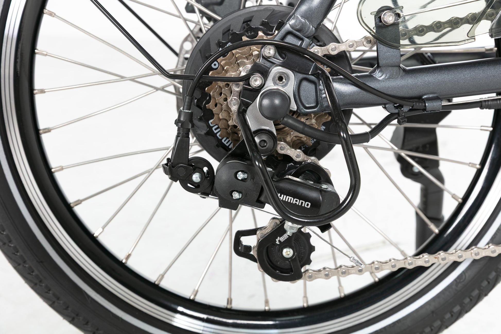 Evvolt Urban grafittgrå – Shimano bakgir og kjede detalj
